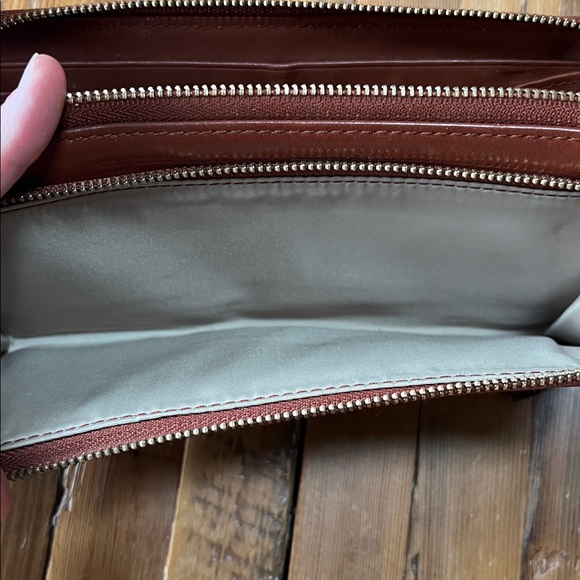 Coach Accordion Vintage Tan Leather Zip Wallet Wristlet - Picture 6 of 10